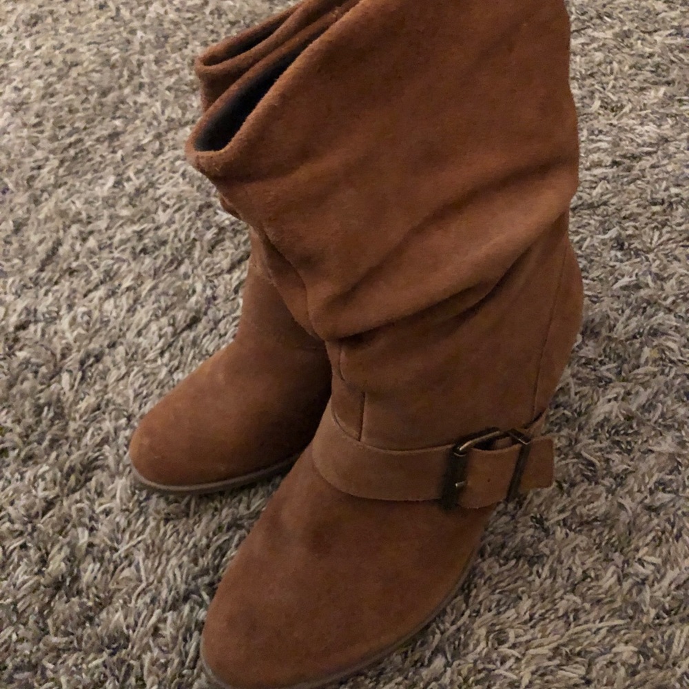 Aldo boots/booties brown.